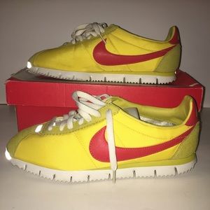 Nike Cortez nm sz 9.5